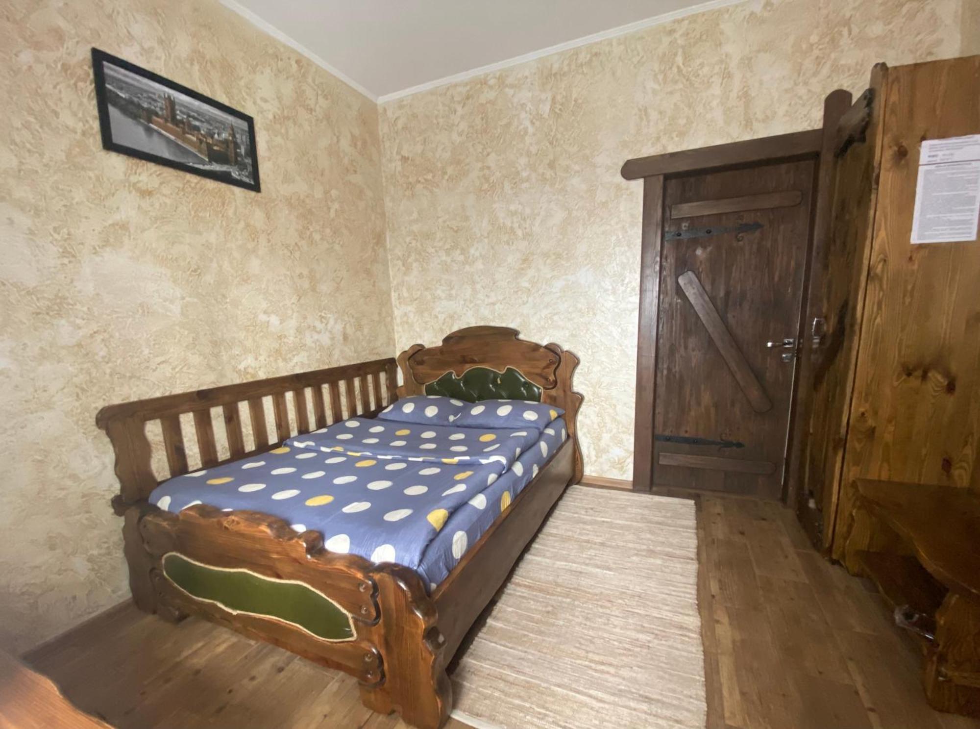 Mini-Hotel Neptun Rivne Extérieur photo