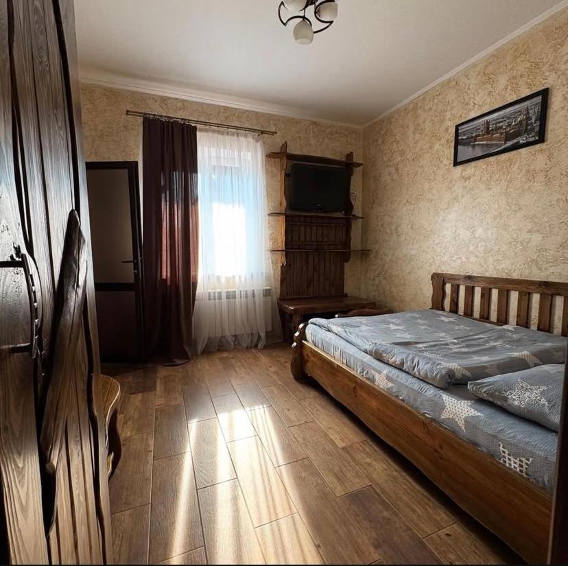 Mini-Hotel Neptun Rivne Extérieur photo